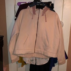 Workout set from fabletics x demi lovato.